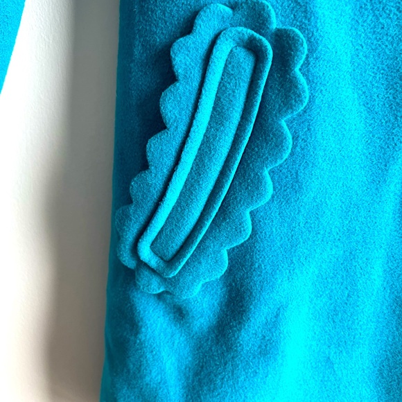 Big Kids Winter Coat with Bows and cute Decors - Picture 5 of 5